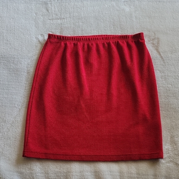Express Dresses & Skirts - ♥️Express Tricot Bold Red Mini Skirt Large